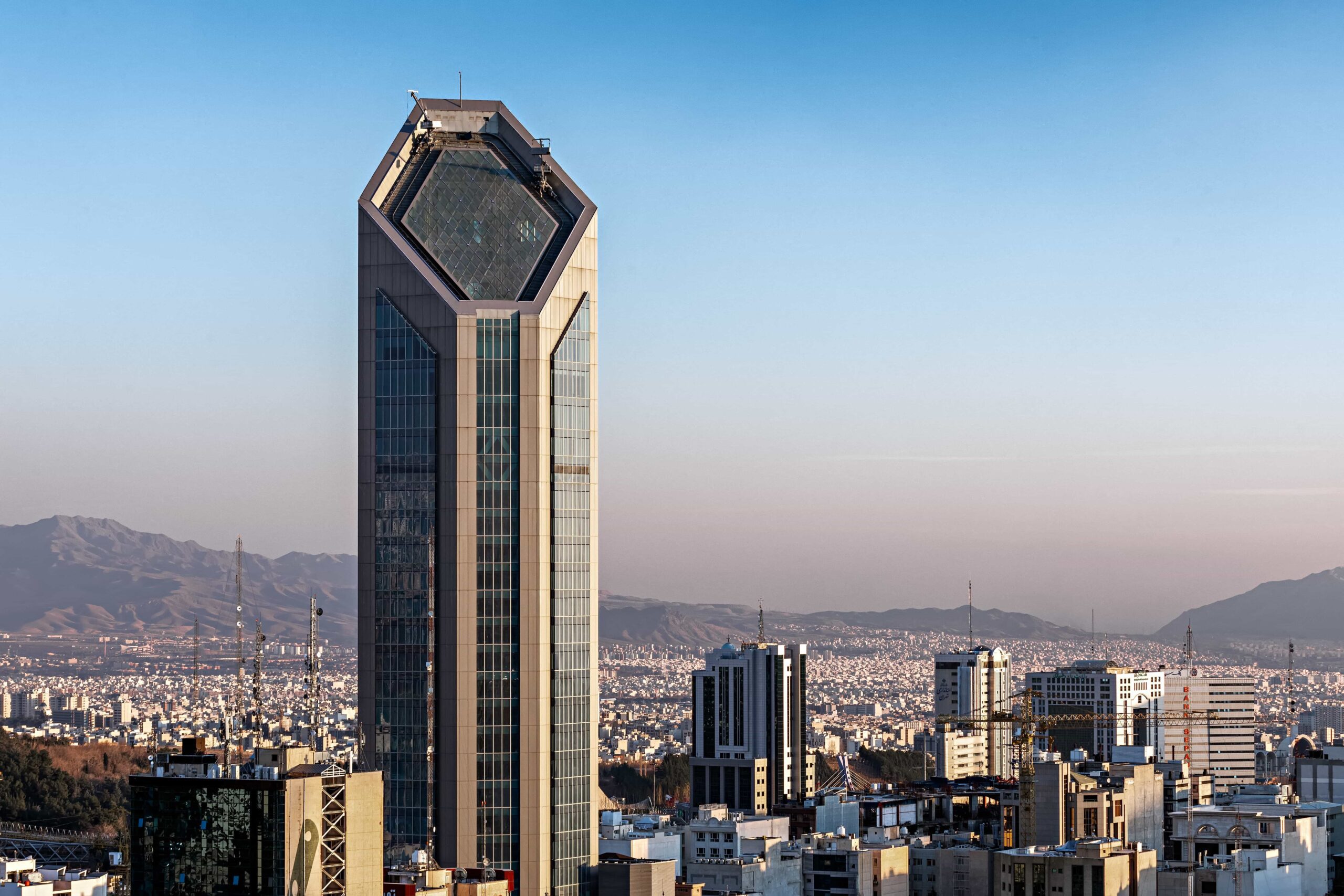 درباره دات وان